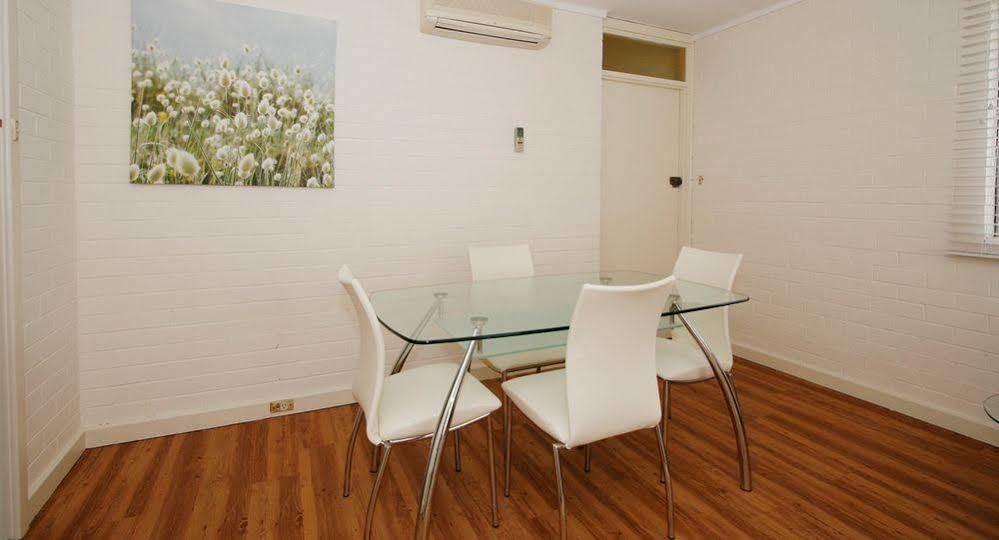 Malibu Apartamentos Perth Exterior foto